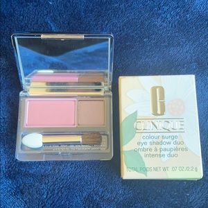 Clinique color surge eye shadow strawberry fudge